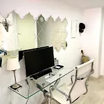 Loft De Lujo En Marbella Centro Con Amplio Balcon - Magnolia Properties